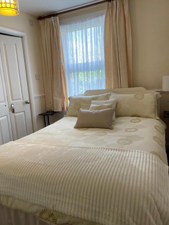 Caris Guest House Southend-on-Sea Dış mekan fotoğraf